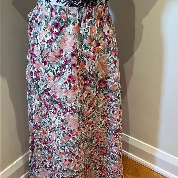 Reitmans Pink and Gray Floral Maxi Dress. Matching Separate Skirt and top - Picture 5 of 8